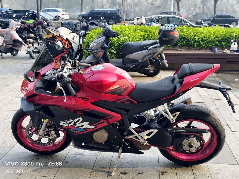 二手张雪机车500RR