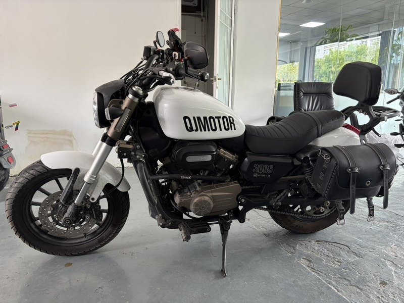 二手QJMOTOR闪300