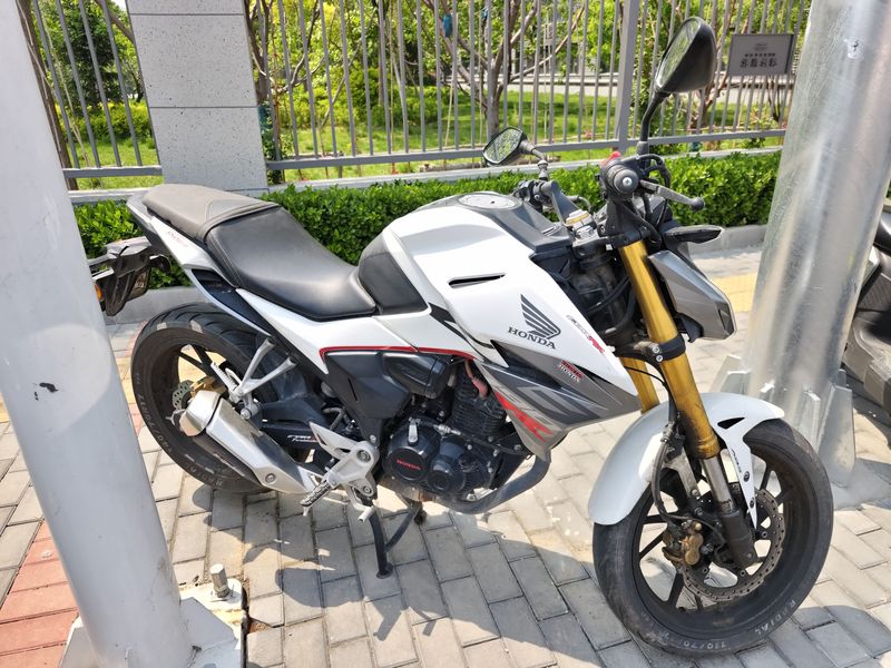 二手五羊本田CB190R 暴锋眼