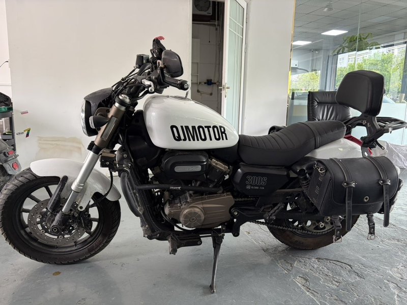 二手QJMOTOR闪300