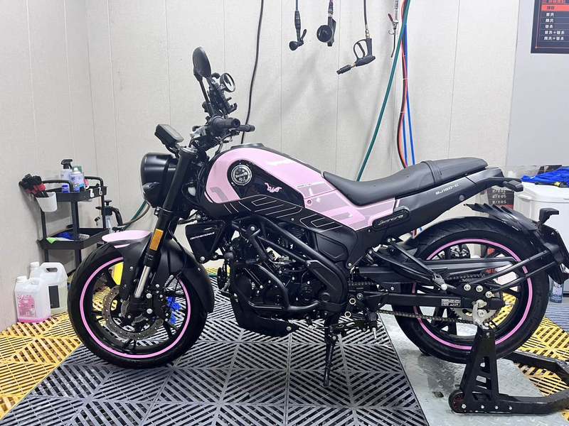 二手贝纳利幼狮 Leoncino 150