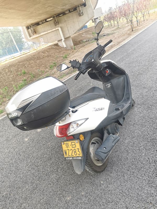 二手五羊本田SCR 喜鲨125