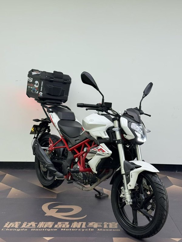 二手贝纳利红宝龙 TNT150i