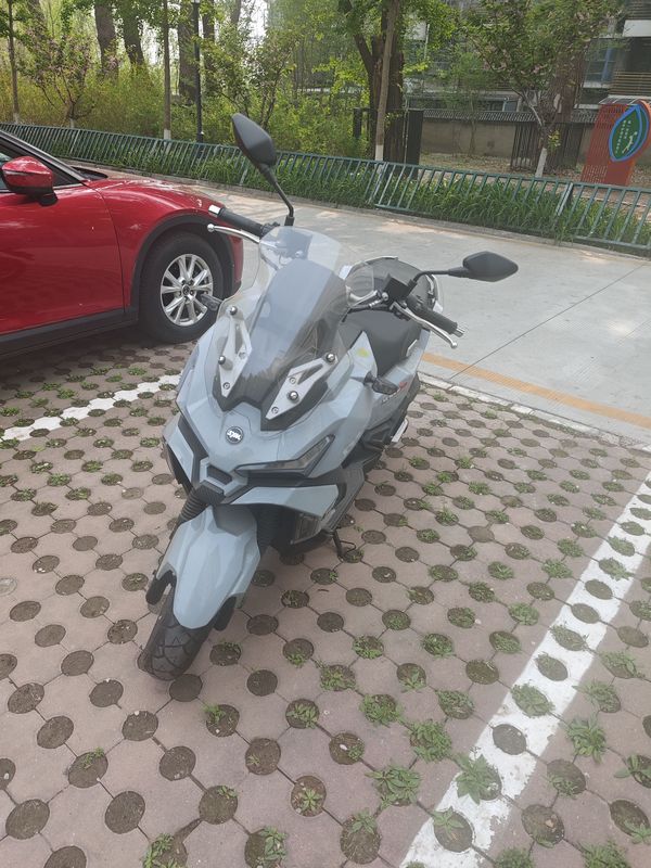 二手三阳哈士奇 Husky ADV150