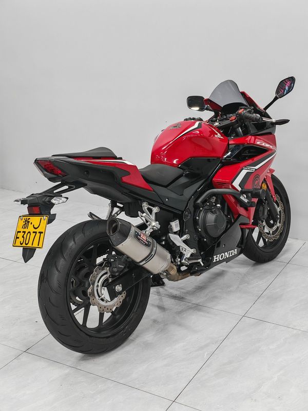 二手本田CBR400R
