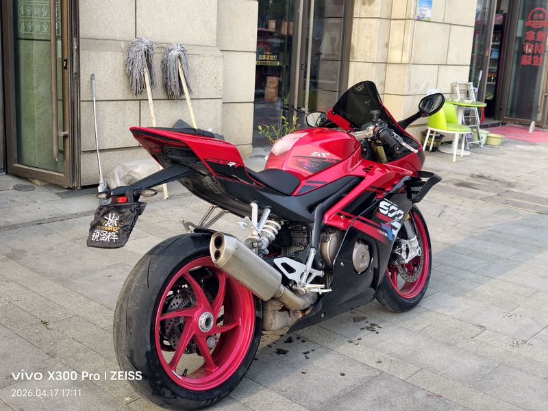 二手张雪机车500RR