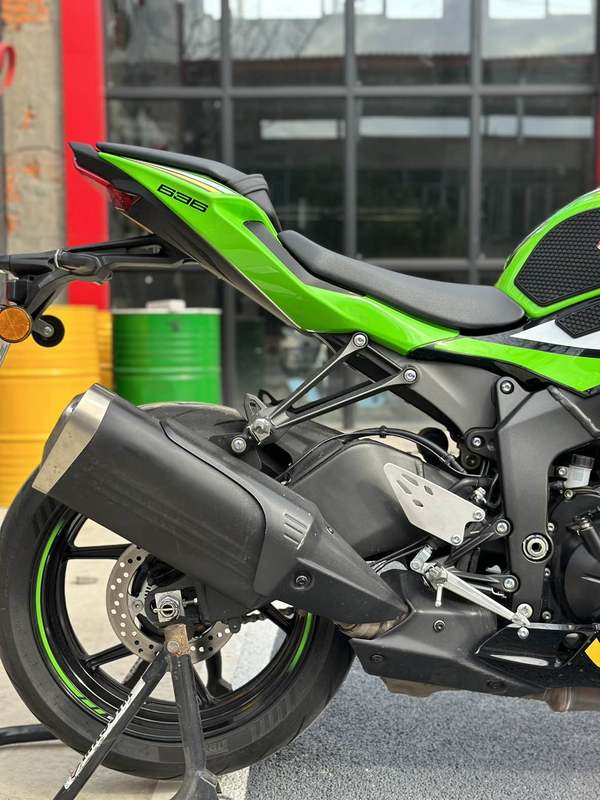 二手川崎Ninja ZX-6R 