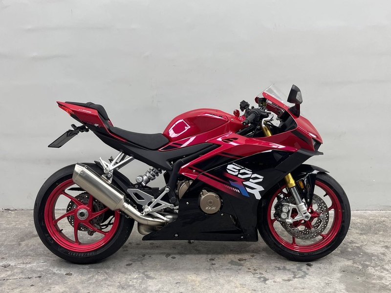 二手张雪机车500RR