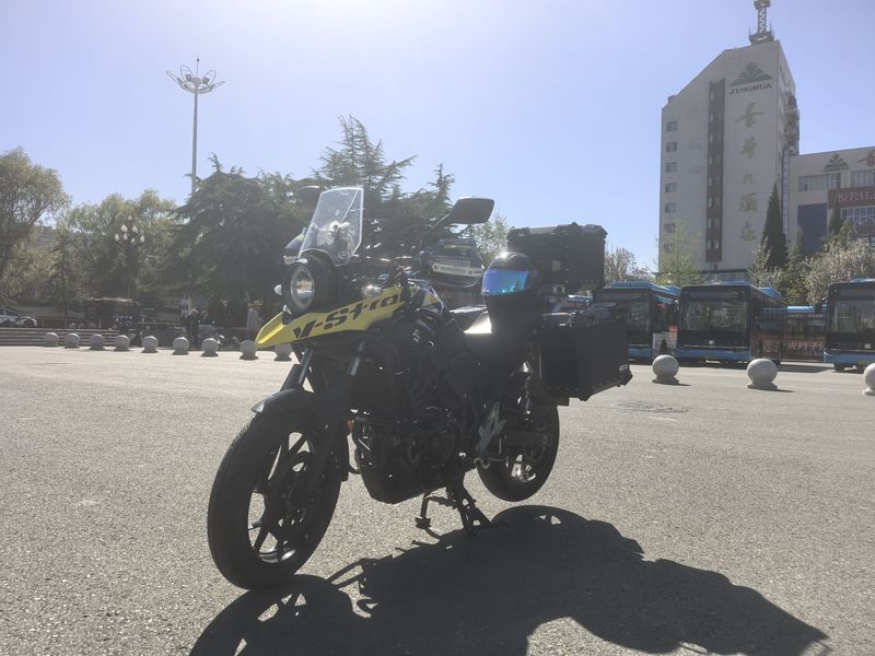 二手豪爵铃木DL250