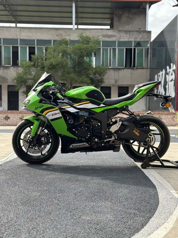 二手川崎Ninja ZX-6R 