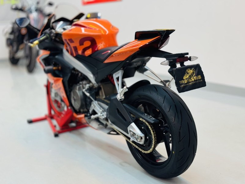 二手阿普利亚RS 660 