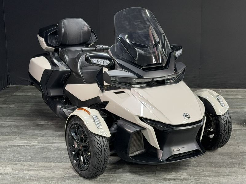 二手庞巴迪Spyder RT