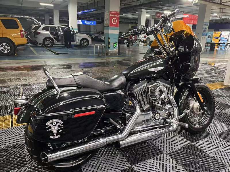 二手哈雷戴维森1200 Custom