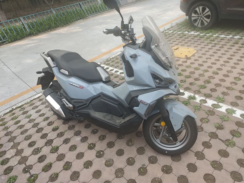 二手三阳哈士奇 Husky ADV150