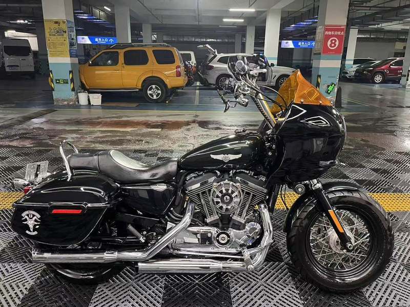 二手哈雷戴维森1200 Custom