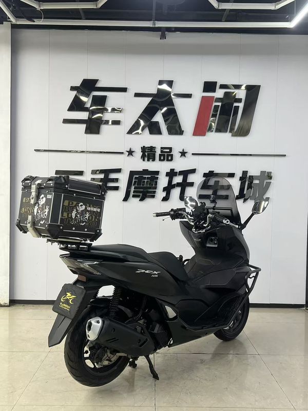 二手五羊本田PCX