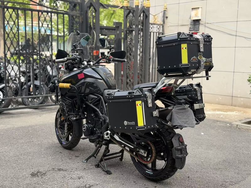 二手贝纳利TRK702