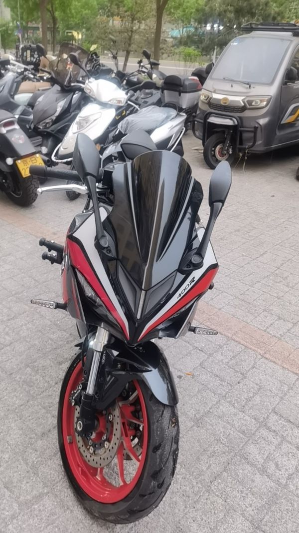 二手QJMOTOR赛400
