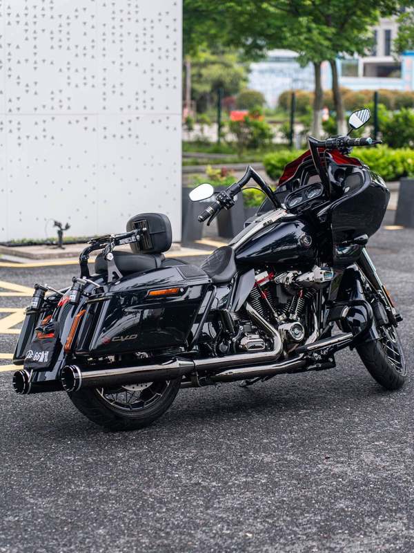 二手哈雷戴维森公路滑翔 Road Glide
