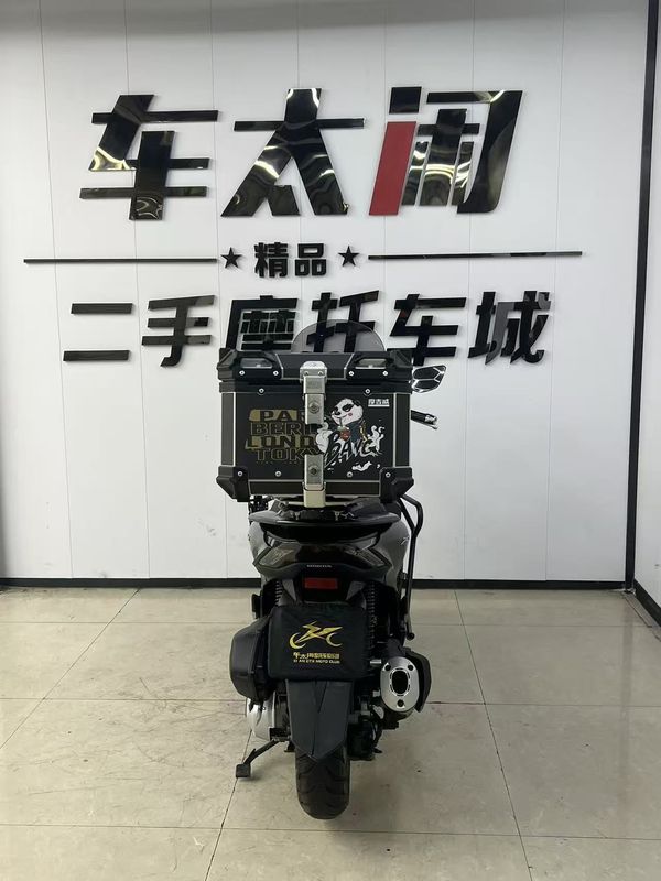 二手五羊本田PCX