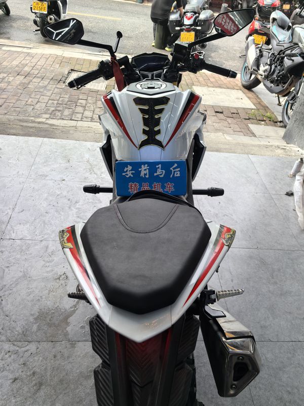 二手豪爵DR300