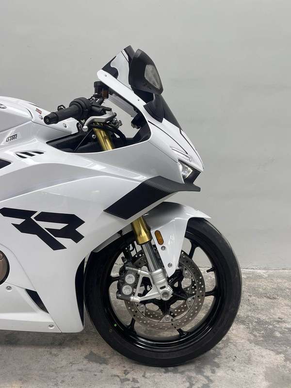 二手张雪机车500RR