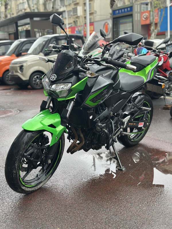 二手川崎Z400