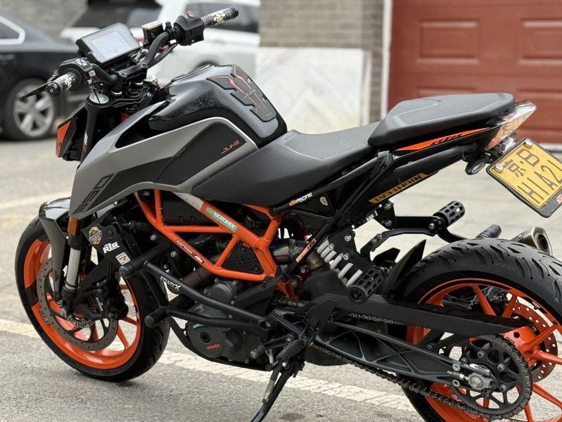 二手KTMR2R390 Duke