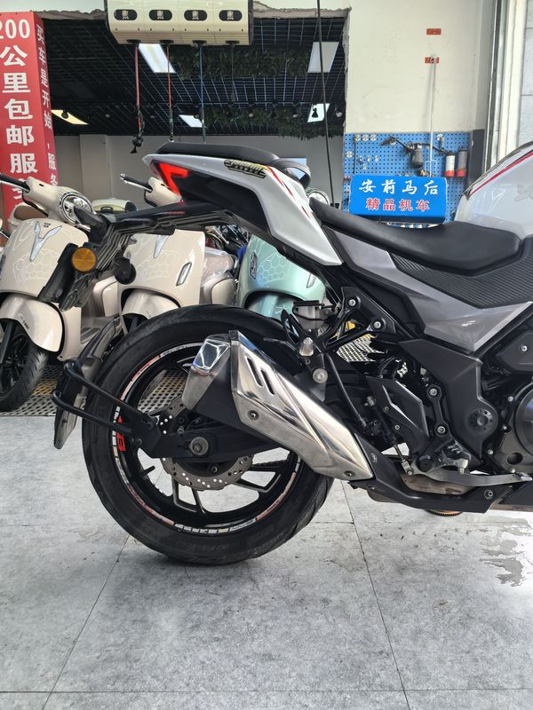 二手豪爵DR300