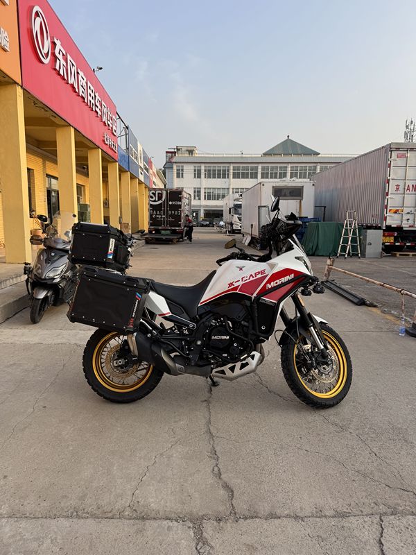 二手摩托莫里尼X-Cape 650