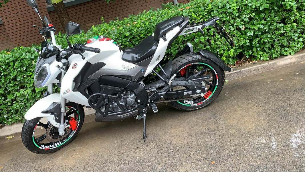 二手贝纳利小迅龙 BN150S