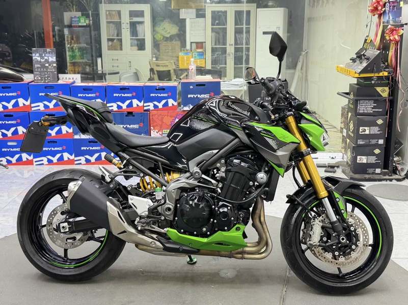二手川崎Z900