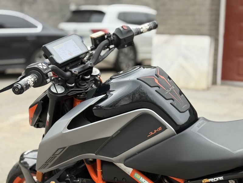 二手KTMR2R390 Duke