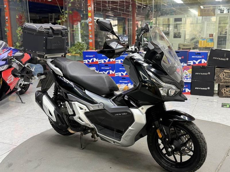 二手大阳V锐 ADV150