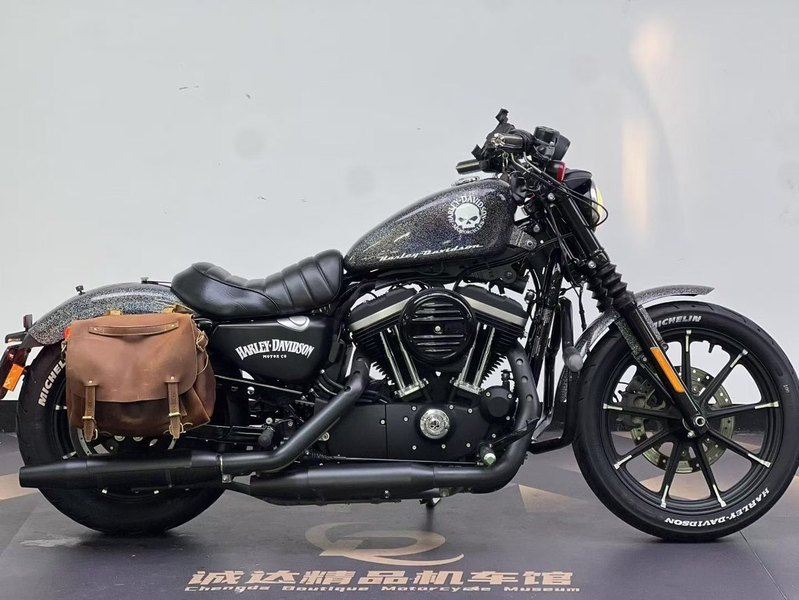 二手哈雷戴维森Iron883 硬汉