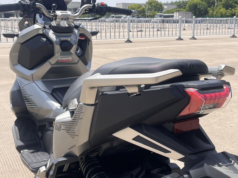 二手三阳哈士奇 Husky ADV150