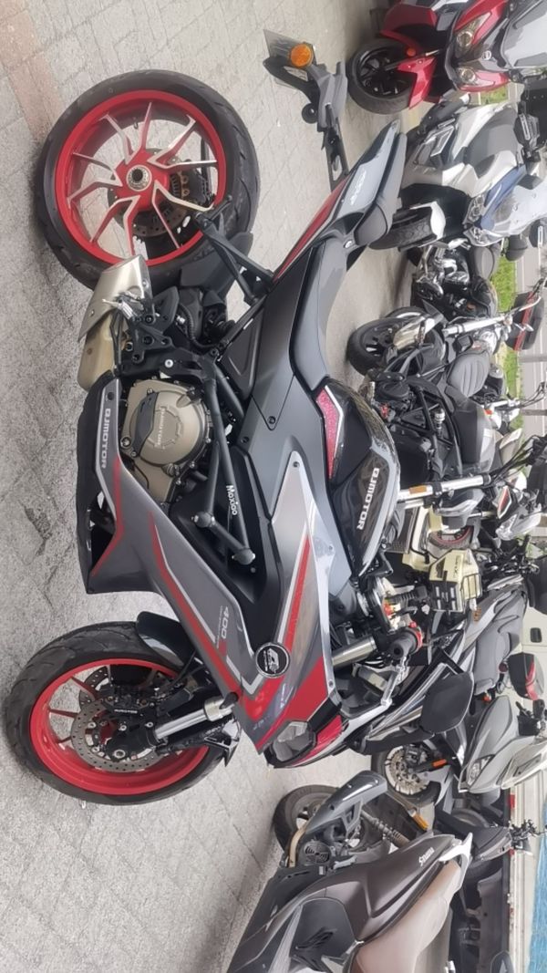 二手QJMOTOR赛400