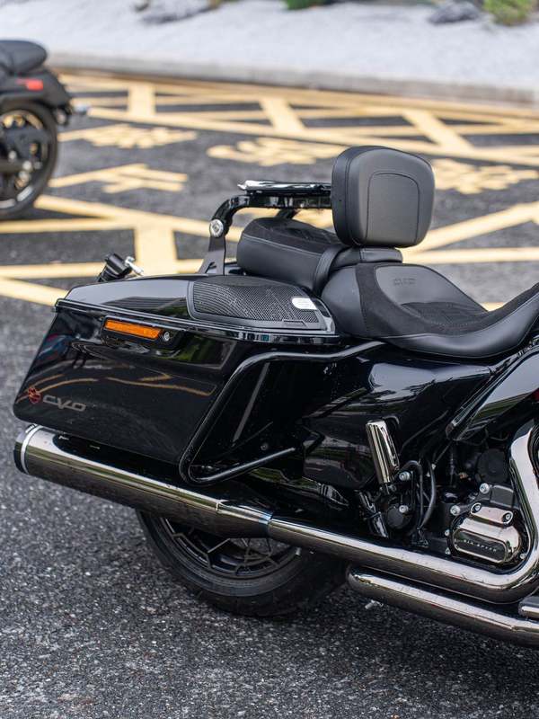 二手哈雷戴维森公路滑翔 Road Glide