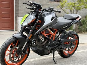 二手KTMR2R390 Duke