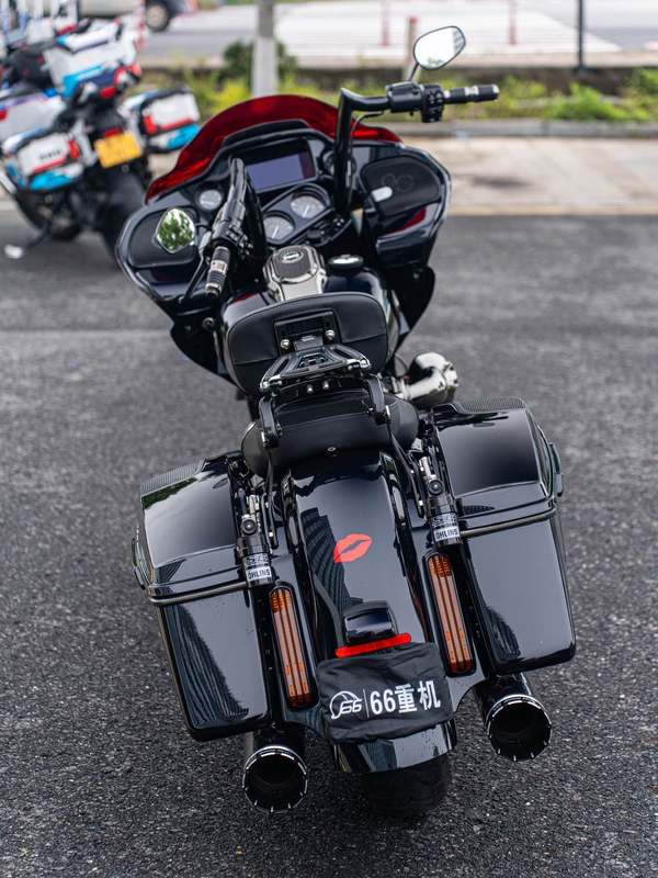 二手哈雷戴维森公路滑翔 Road Glide