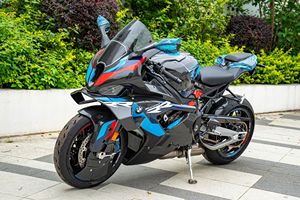 二手宝马M 1000 RR