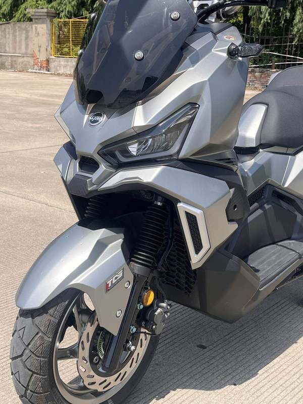 二手三阳哈士奇 Husky ADV150