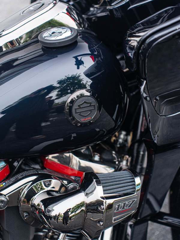 二手哈雷戴维森公路滑翔 Road Glide