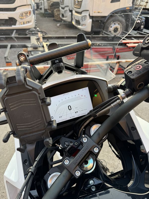 二手摩托莫里尼X-Cape 650