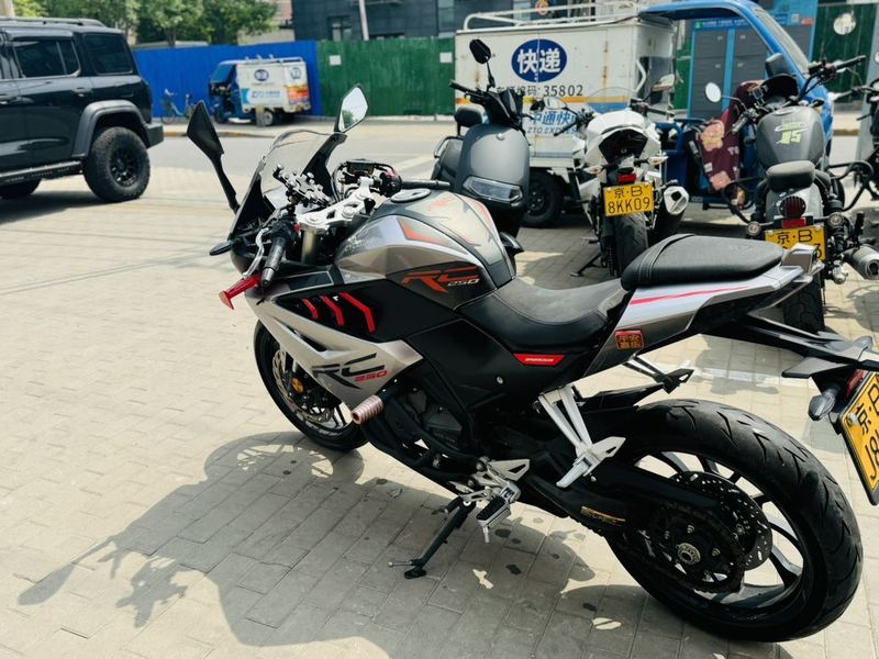 二手赛科龙RC250