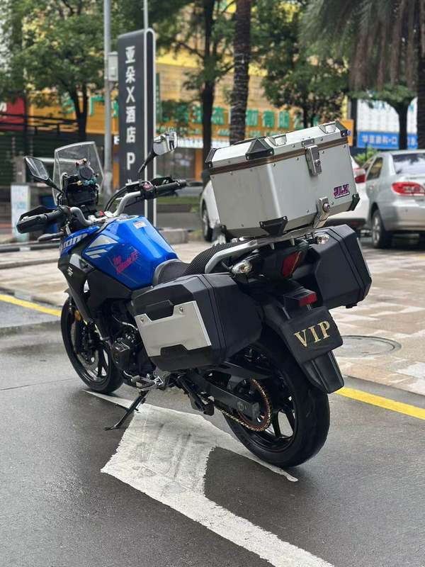 二手豪爵铃木DL250