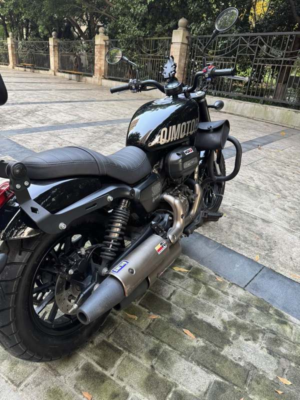 二手QJMOTOR闪300