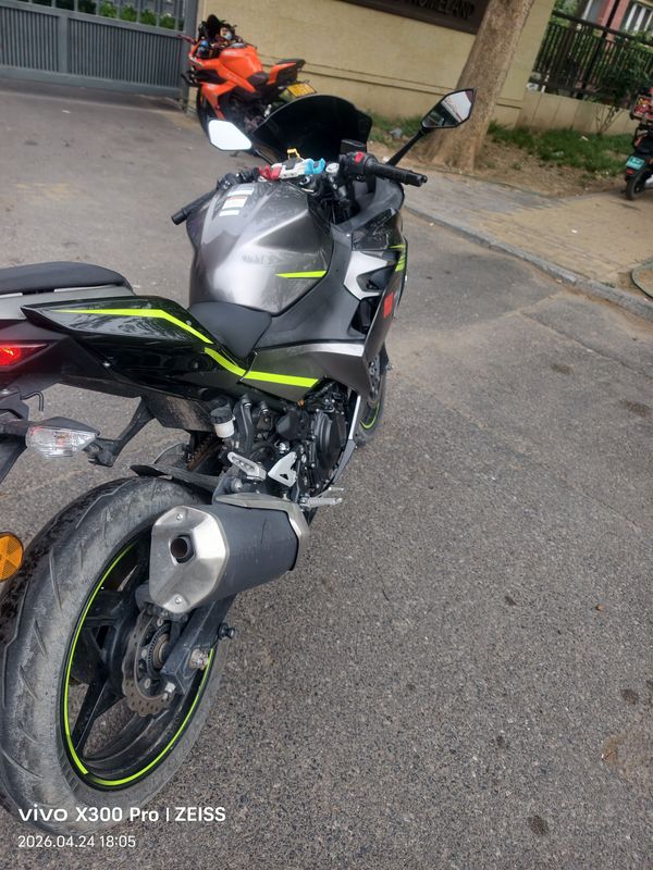 二手川崎Ninja 400