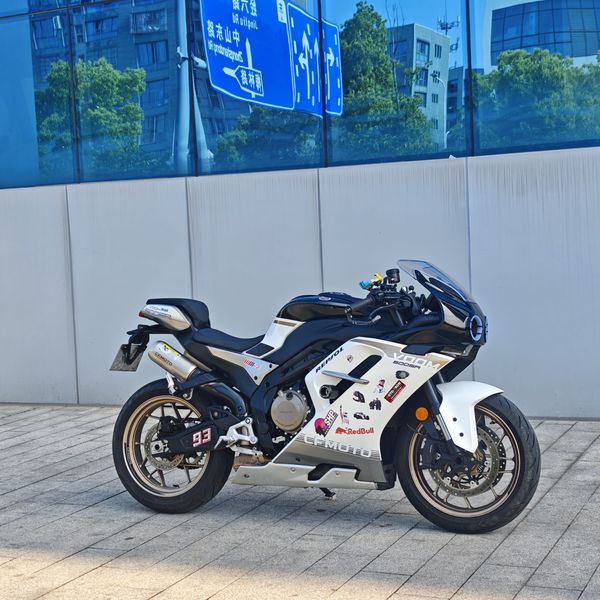 二手春风500SR VOOM