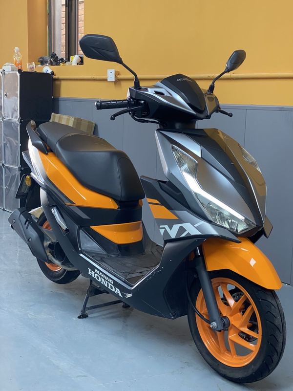 二手五羊本田NX125